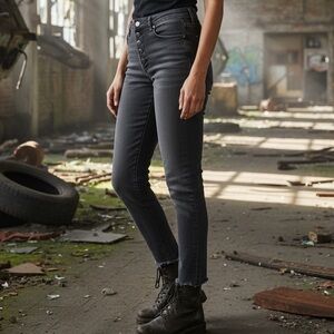 KUT From The Kloth Gray Button Fly Raw Hem Skinny Jeans Size 4